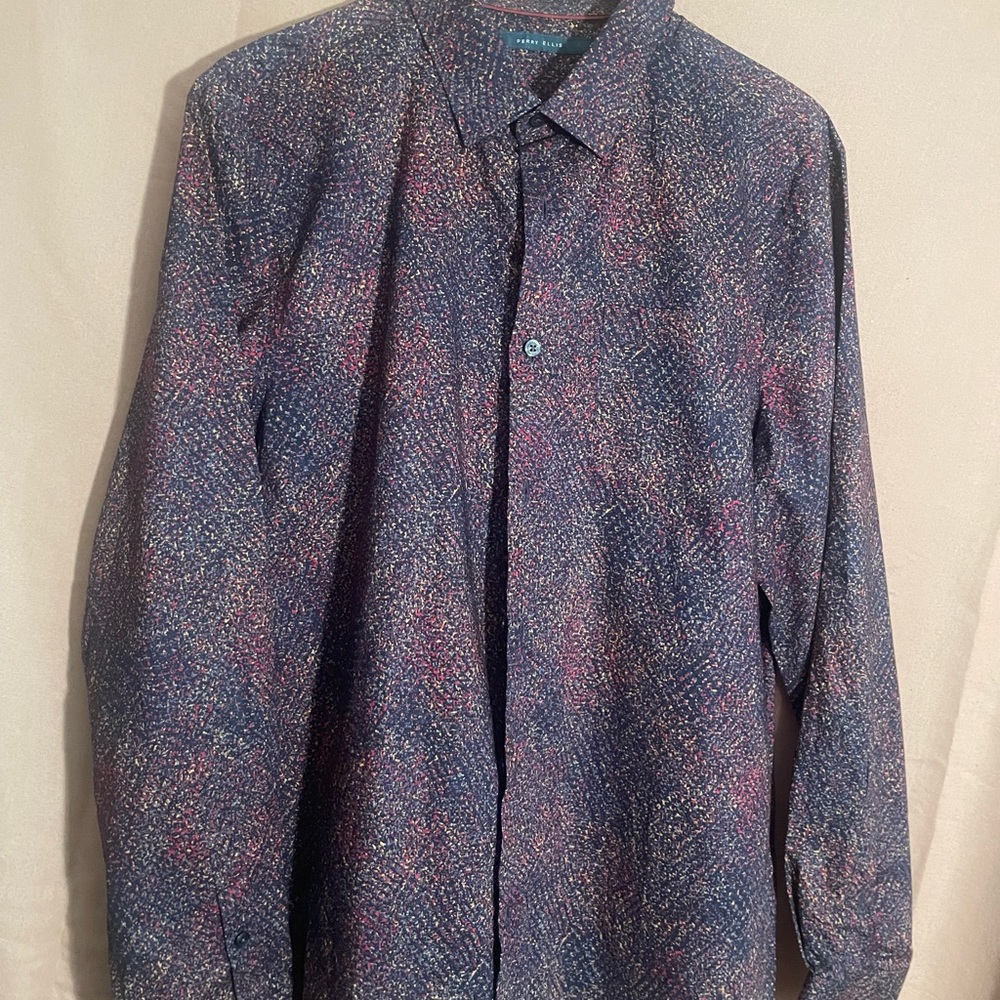 Perry Ellis Button up long sleeve